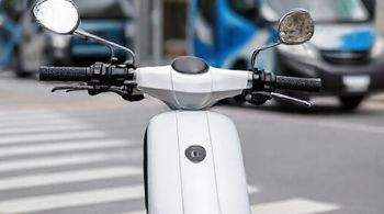 Минтранс: водительские права на электросамокаты не требуются